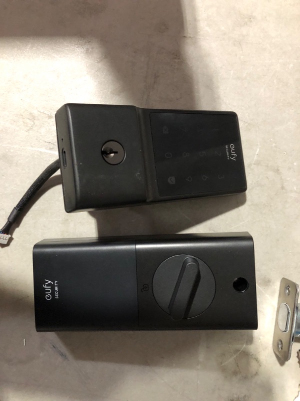 Photo 2 of ***MISSING PARTS - SEE NOTES***
eufy Security S330 Video Smart Lock, 3-in-1