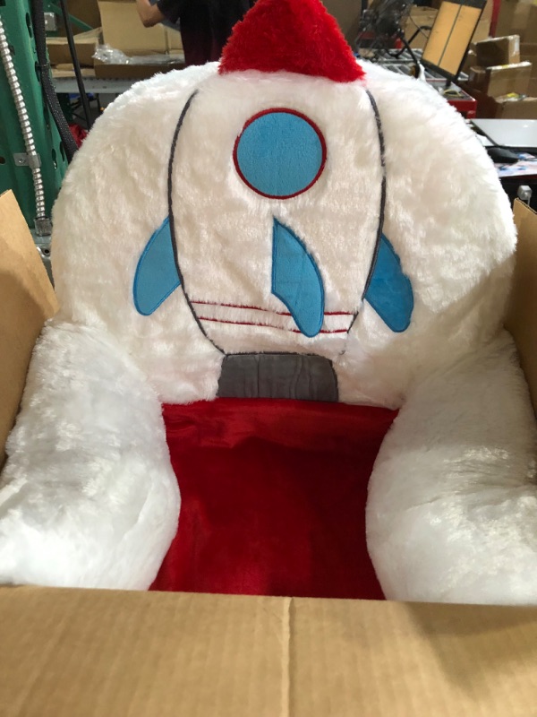 Photo 2 of Amazon Basics Children's Plush Chair, Rocket