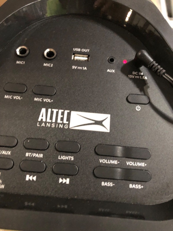 Photo 3 of Altec Lansing Shockwave Wireless Party Speaker,