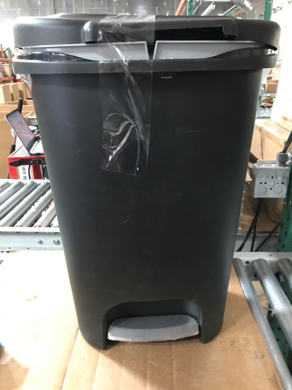 Photo 2 of (USED MINOR SCRATCHES) Rubbermaid Classic 13 Gallon Premium Step-On Trash Can with Lid and Stainless-Steel Pedal, Black 