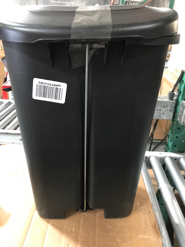 Photo 3 of (USED MINOR SCRATCHES) Rubbermaid Classic 13 Gallon Premium Step-On Trash Can with Lid and Stainless-Steel Pedal, Black 