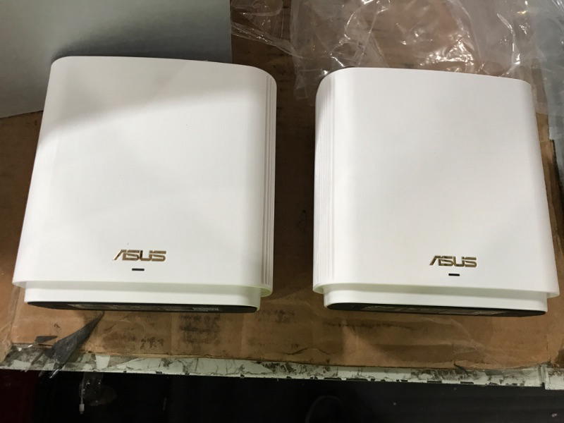 Photo 2 of ASUS ZenWiFi AX6600 Tri-Band Mesh WiFi 6 System (XT8 2PK) 