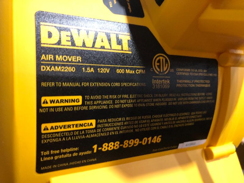 Photo 3 of * item used *
DEWALT DXAM-2260 Portable Air Mover/Floor Dryer, 600 Cfm