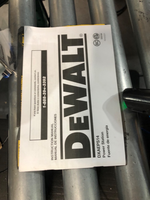 Photo 2 of **[READ NOTES]**
DEWALT DXAEPS14 1600 Peak Battery Amp 12V Automotive Jump \