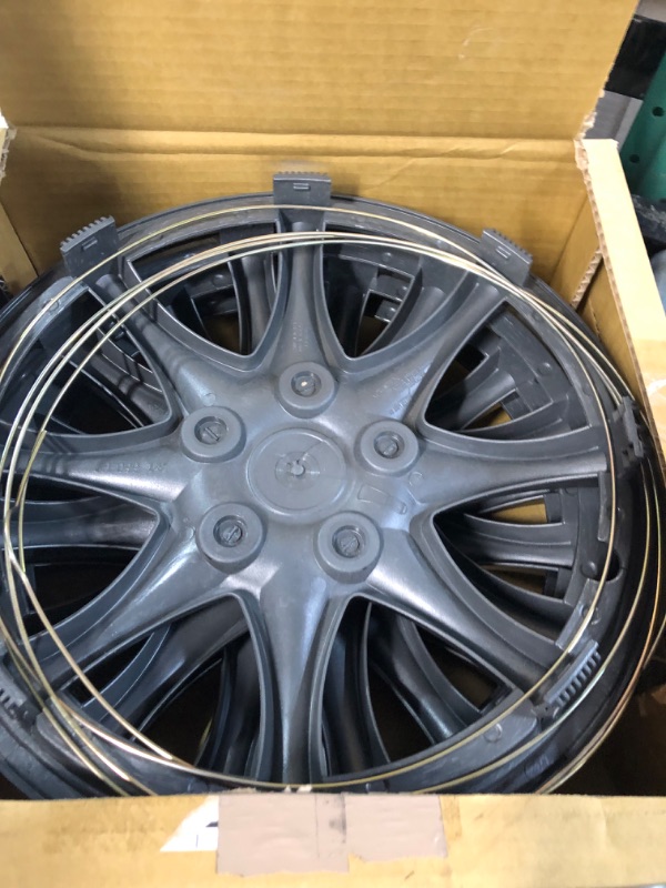 Photo 1 of Pilot Automotive WH522-14C-B-AM 14 Inch Black & Chrome Universal Hubcap Wheel Covers for 