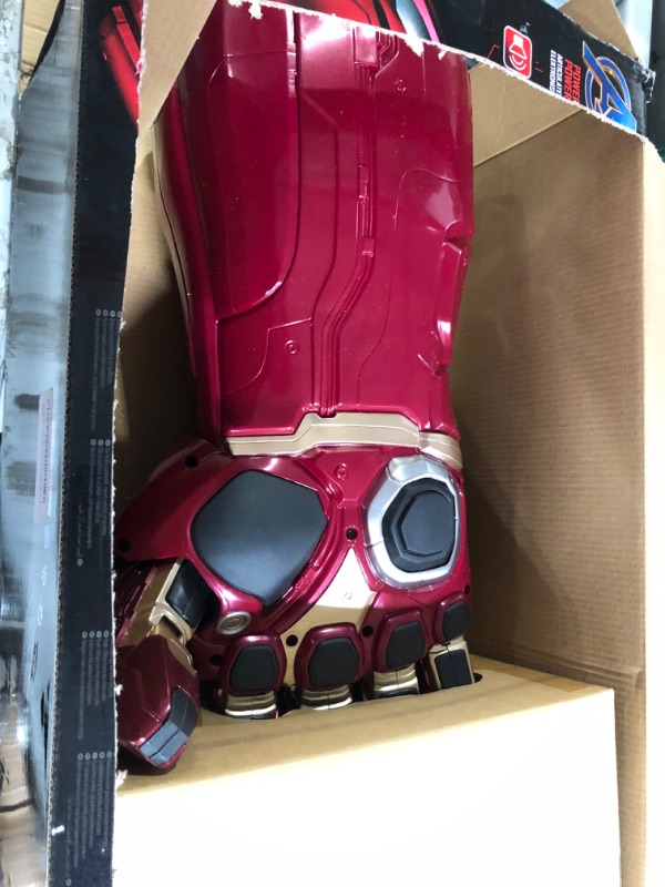 Photo 1 of Avengers Marvel Legends Series Endgame Power Gauntlet Articulated Electronic Fist,Brown,18 years and up