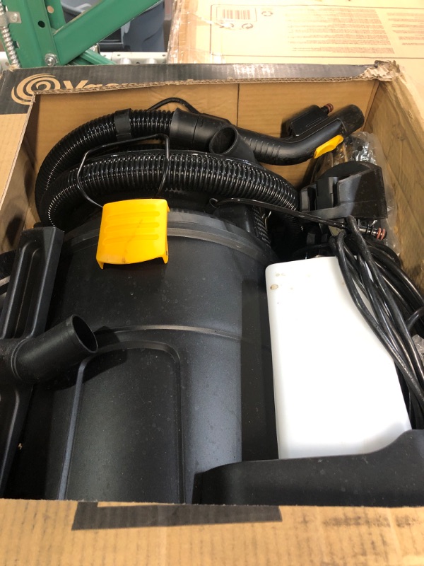 Photo 2 of **FOR PARTS OR REPAIR**SEE NOTES**
Vacmaster VK609PFR 0201 6 Gallon 5.5 Peak HP 3-in-1 Wet/Dry/Upholstery Shampoo Vacuum Cleaner with Dust Bag 3 Pack