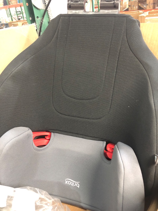 Photo 4 of Britax Highpoint Backless Belt-Positioning Booster Seat, SafeWash Black Ombre