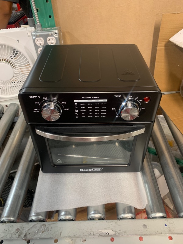 Photo 2 of *SEE NOTES* Geek Chef Air Fryer Toaster Oven Combo, 4 Slice Toaster Convection Air Fryer Oven Warm, Broil, Toast, Bake, Air Fry, Oil-Free, Accessories Included (2 Knob 10QT with Video Recipes) 0-2 Knob 10QT with Video Recipes