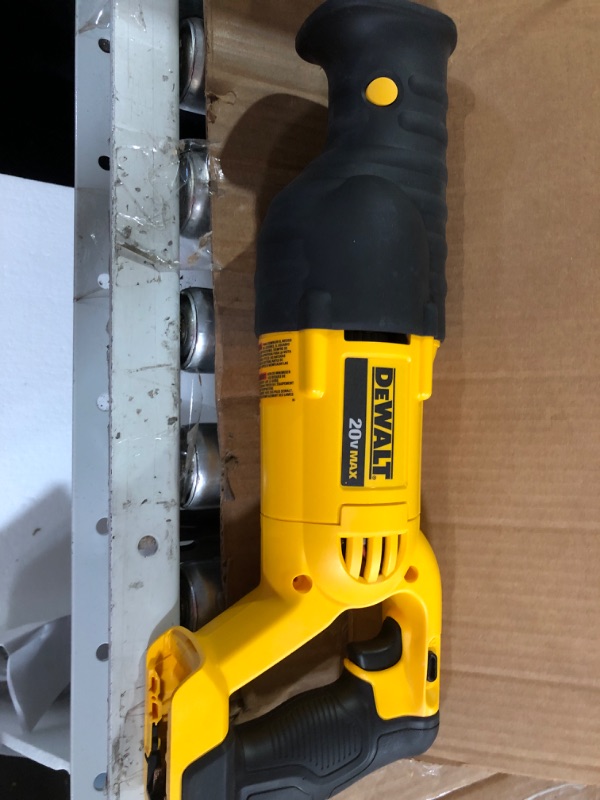 Photo 2 of **Missing items** DEWALT 20V MAX* XR® BRUSHLESS RECIPROCATING SAW WITH POWER DETECT™ (Tool Only) (DCS368B)