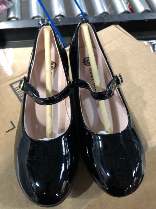 Photo 2 of Girls' Dress Shoes, Black, Size 1