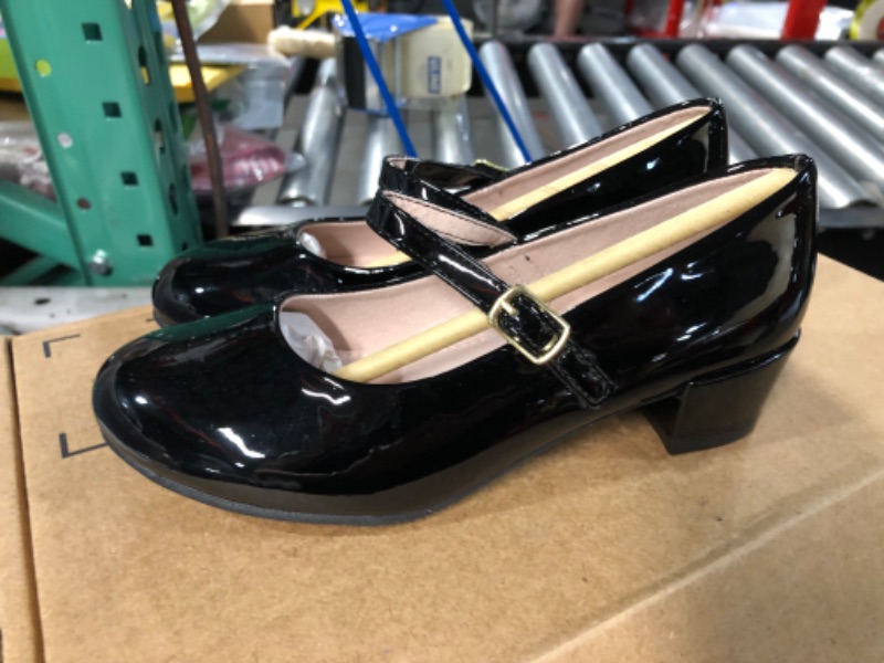 Photo 1 of Girls' Dress Shoes, Black, Size 1