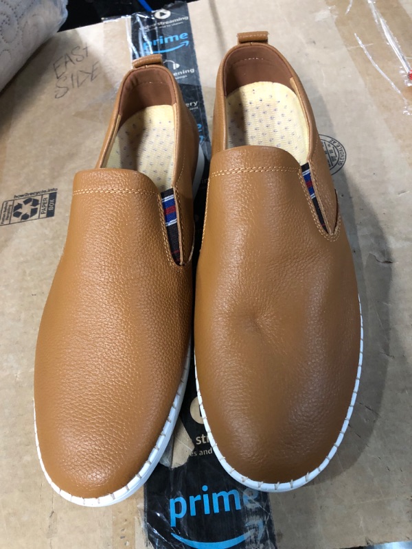 Photo 3 of *SEE NOTES* Men's Genuine Leather Loafer Shoes Slip On Soft Walking Driving Shoes, Size 47