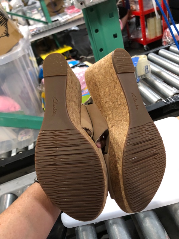 Photo 1 of *USED* Clarks Women's Annadel Eirwyn Wedge Sandal, Size: 8.5