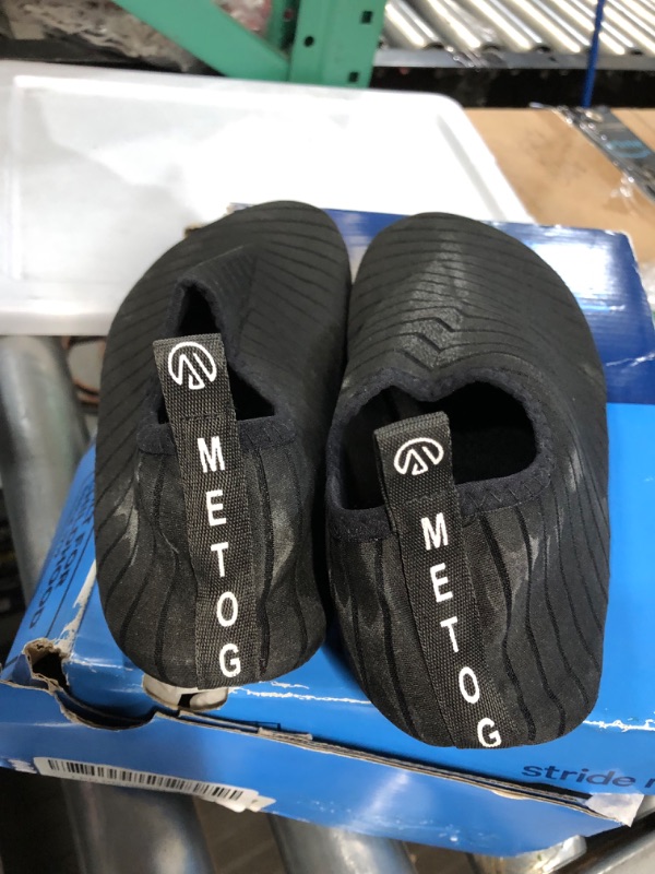 Photo 2 of *USED* Metog Water Shoes, Quick Dry, Size: 38/39