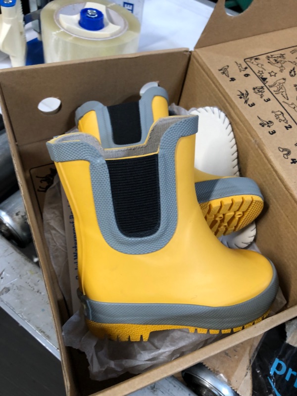 Photo 1 of *USED - LOOKS NEW* Jan & Jul Kids Rain Boots, Yellow, Size: 4