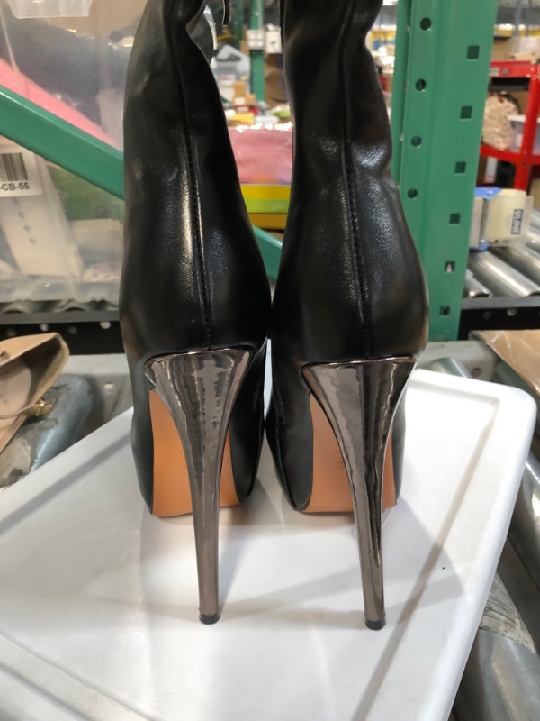 Photo 1 of *USED* Women's Thigh High Black Stiletto Boots, Size: 7 
