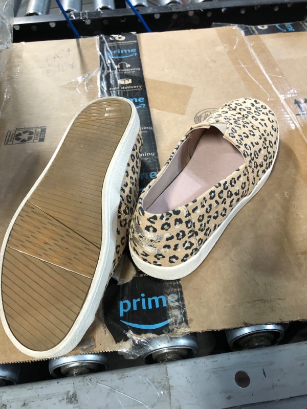 Photo 6 of TOMS Women's, Avalon Slip-On Natural Textured Leopard
