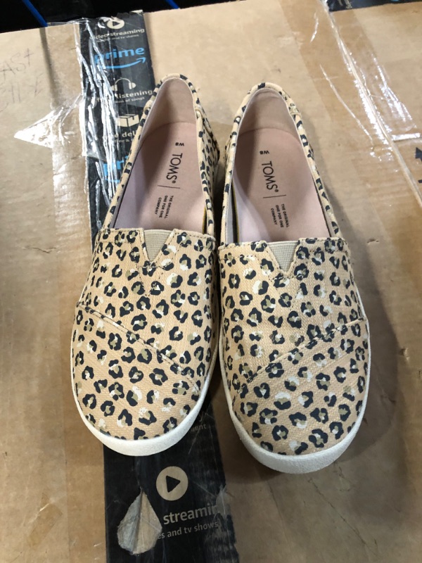 Photo 2 of TOMS Women's, Avalon Slip-On Natural Textured Leopard
