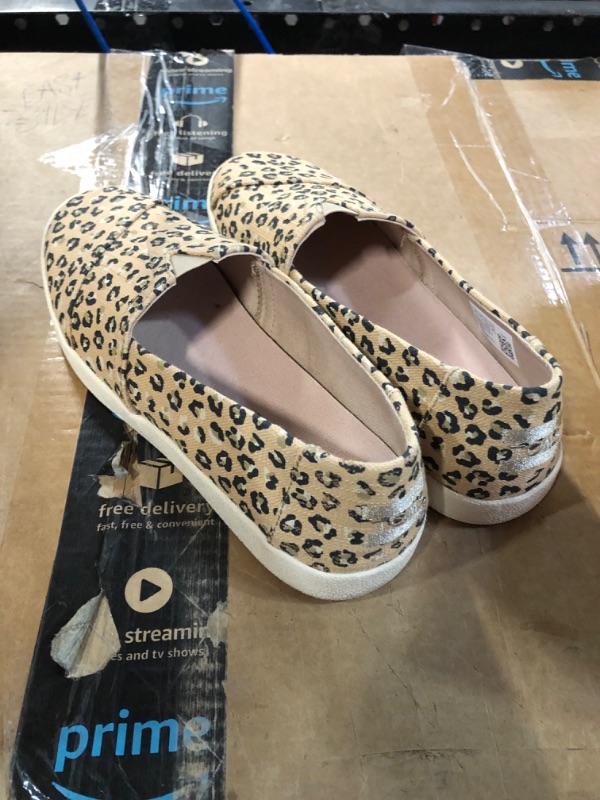 Photo 5 of TOMS Women's, Avalon Slip-On Natural Textured Leopard
