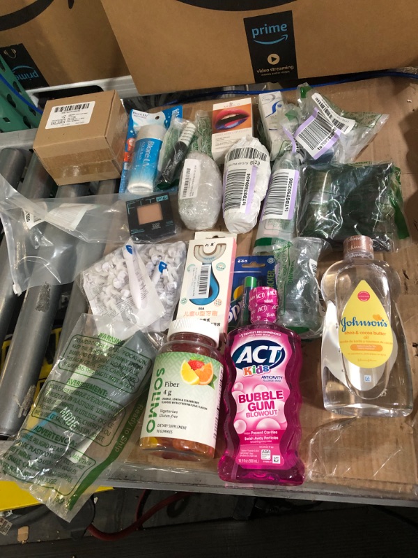 Photo 1 of *Non Refundable As Is* Miscellaneous Health/Beauty Supplies Bundle