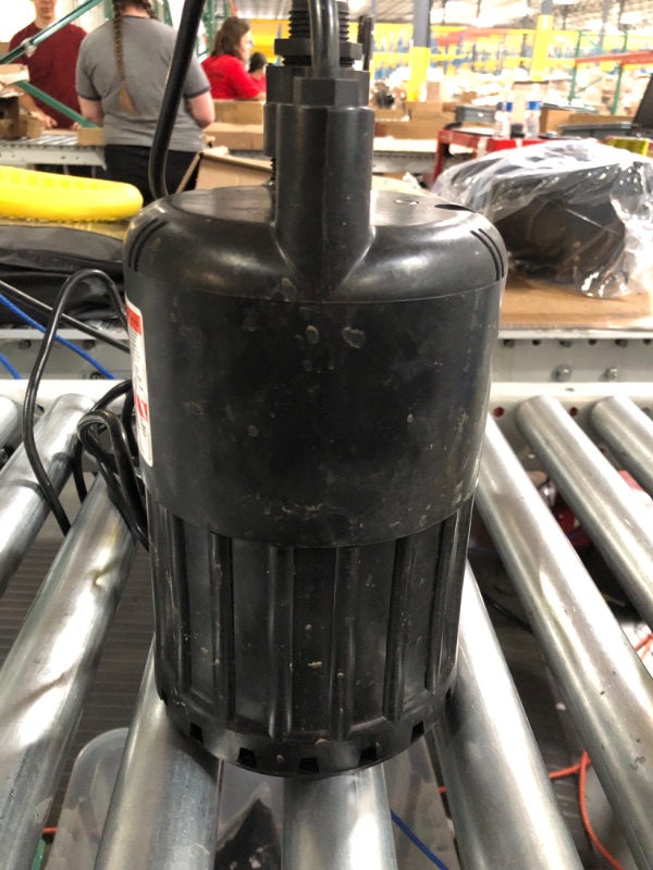 Photo 4 of 1/2 HP Waterfall Submersible Utility Pump