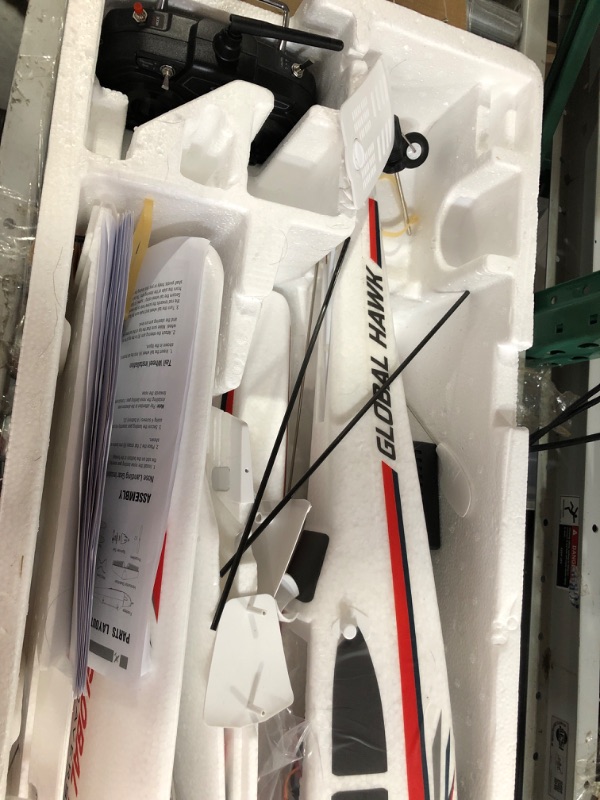 Photo 1 of Global Hawk 2.4 GHz 1.2m RC Seaplane Smart Trainer Airplane