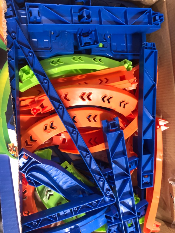 Photo 1 of ?Hot Wheels Track Set and 1:64 Scale Toy Car, 29"  