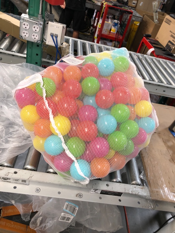 Photo 1 of BalanceFrom 23Inch Phthalate Free BPA Free NonToxic crush Proof Play Balls Pit Balls 6 Bright col