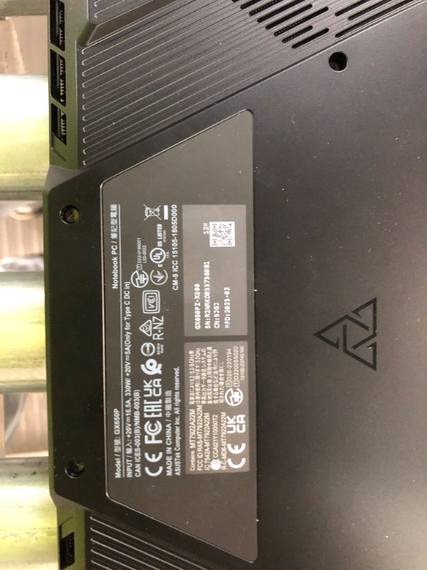 Photo 10 of [Like New] ASUS ROG Zephyrus Duo 16 GX650PZ-XS96 (AMD Ryzen 9 7945HX, 32GB RAM, 