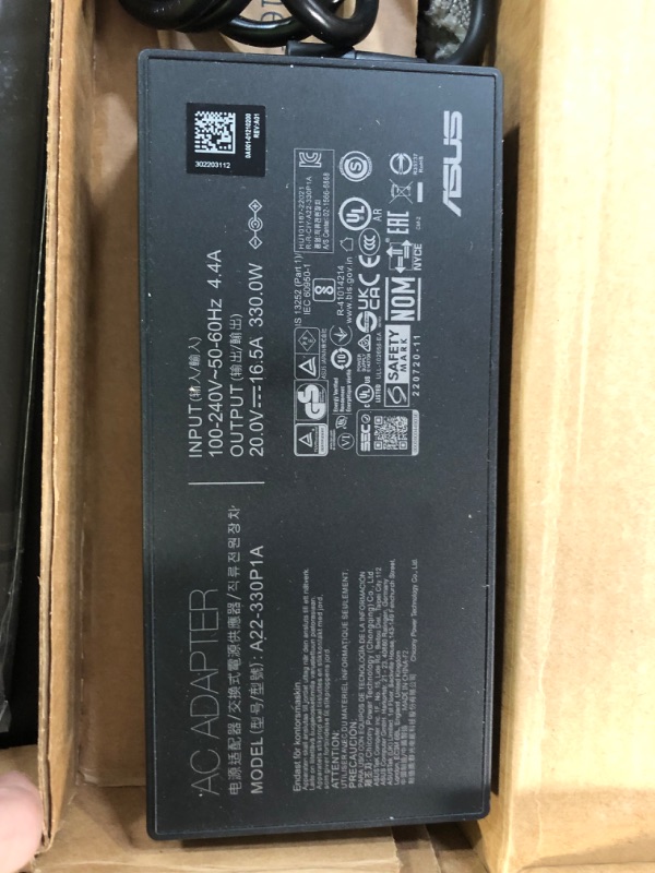 Photo 12 of [Like New] ASUS ROG Zephyrus Duo 16 GX650PZ-XS96 (AMD Ryzen 9 7945HX, 32GB RAM, 