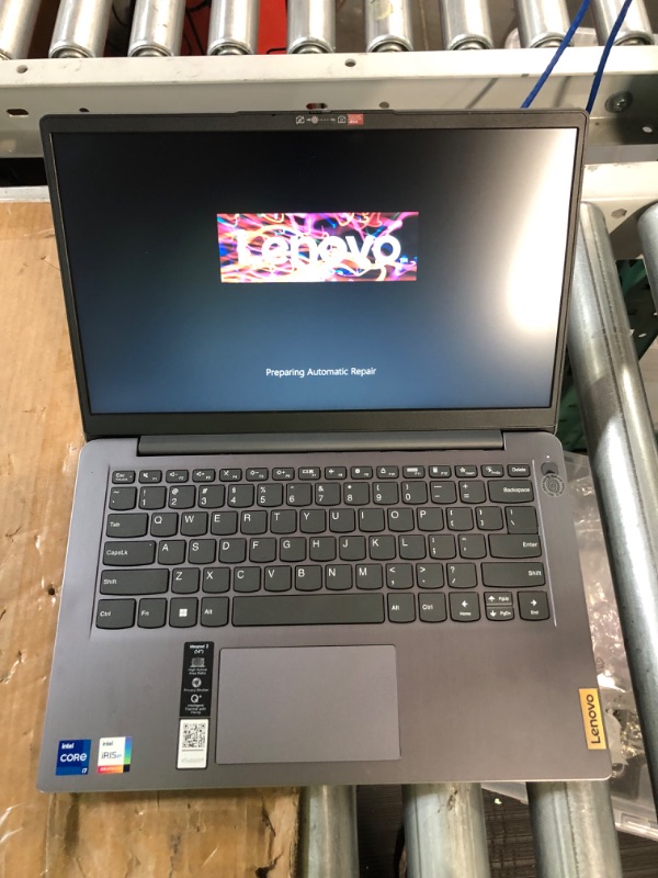 Photo 3 of Lenovo IdeaPad 3 14" FHD Laptop Intel Core i7-1165G7 8GB RAM 512GB SSD Intel 