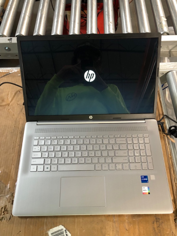 Photo 2 of [New] HP Pavilion Business Laptop, 15.6" FHD Touchscreen, Intel Core i7-1255U, Silver
