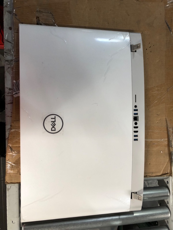 Photo 6 of Dell Inspiron 7710 27" FHD Touchscreen All-in-One Desktop Computer - 12th Gen - White
