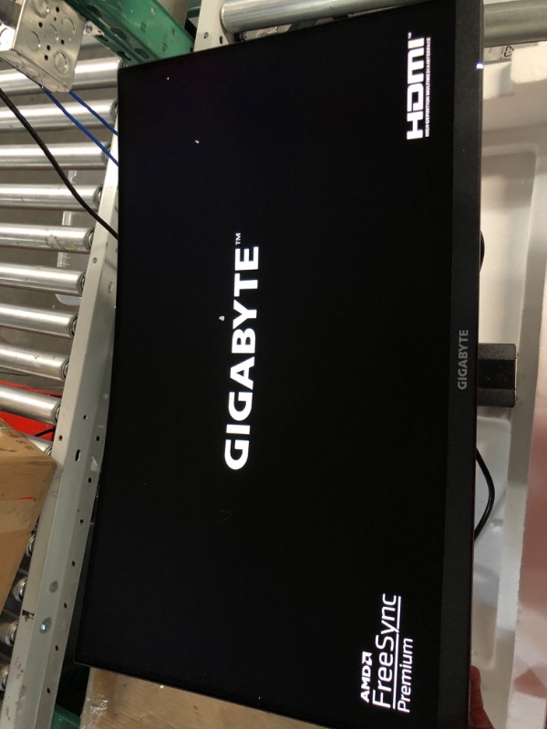 Photo 2 of GIGABYTE G27FC A (27" 165Hz 1080P Curved Gaming Monitor, 1920 x 1080 
