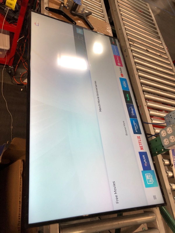 Photo 1 of MISSING REMOTE******
SAMSUNG UN55AU8000FXZA 55 Inch 4K Crystal UHD Smart LED TV