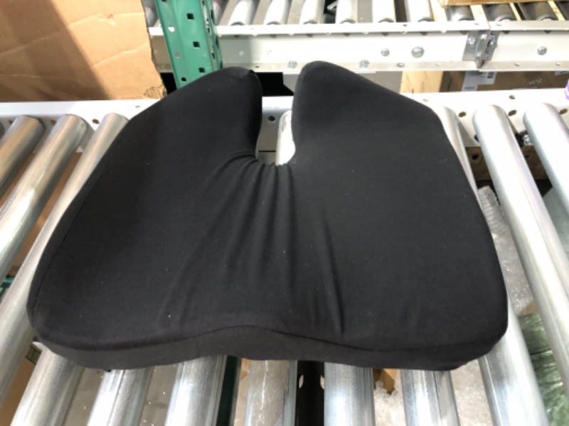 Photo 3 of [USED] Cushion Lab Patented Pressure Relief Seat Cushion 