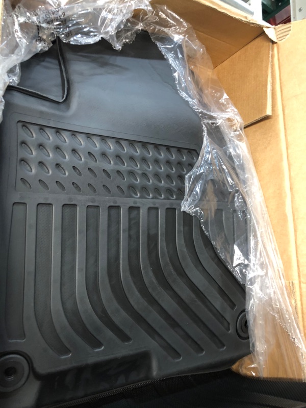 Photo 3 of [USED] All Weather Floor Mats Set Custom Fit for Kia Sportage Hybrid 2023 (Not Fit Plug-in Hybrid) 