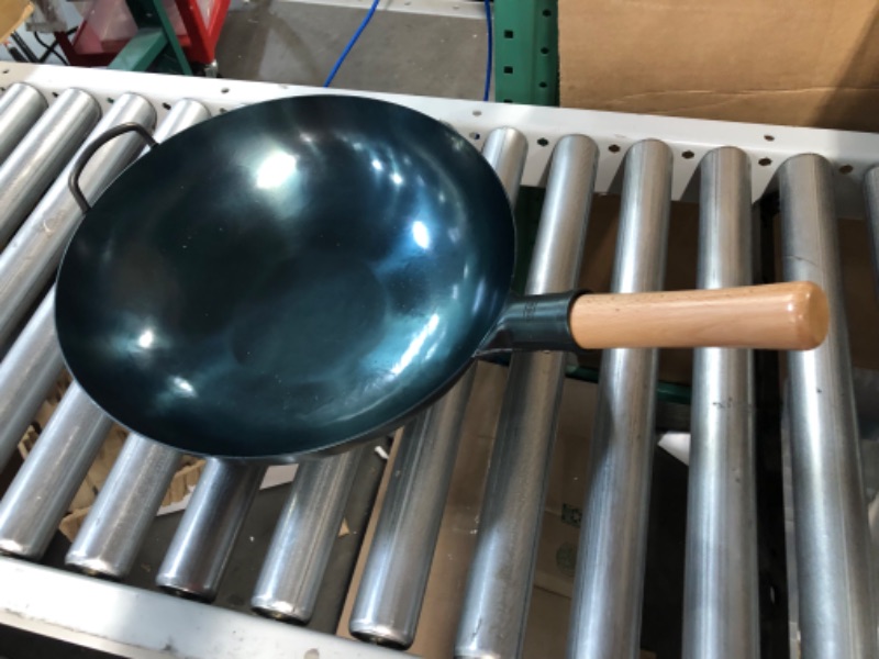 Photo 2 of [USED] Yosukata Blue Carbon Steel Wok Pan – 14' 