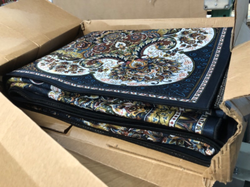 Photo 1 of *IN GREAT CONDITION - LOOKS NEW* Persian Area Rug 6'x9' 