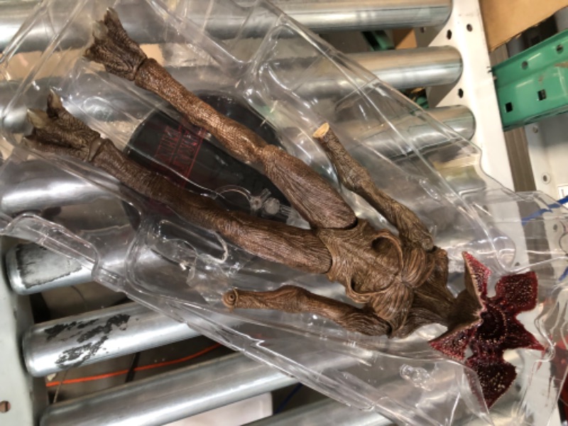 Photo 1 of **SEE NOTES**  ThreeZero Stranger Things: Demogorgon 1:6 Scale Collectible Figure