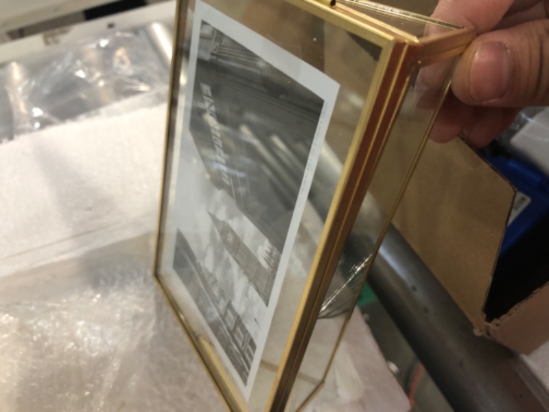 Photo 3 of *SEE NOTES* Isaac Jacobs Vintage Style Brass and Glass, Metal, Floating Desk Photo Frame (Horizontal), with Locket Bead Clasp Closure for Pictures Art, More (6x4)
