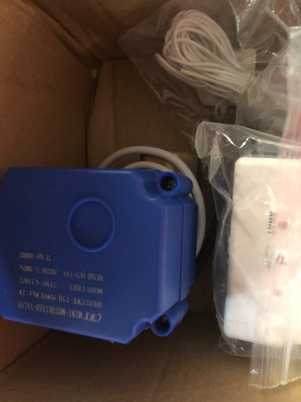 Photo 3 of *OPEN BOX* E-SDS Water Leak Detector with Shutoff Valve,Sensors and Sounds Alarm,Automatic Water Leak Shut Off Valve System,for Pipes 3/4 NPT,Flood Prevention