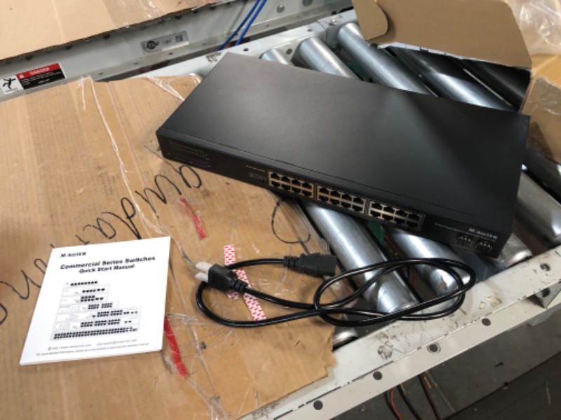 Photo 2 of ***UNTESTED*** MokerLink 26 Port Gigabit PoE Switch