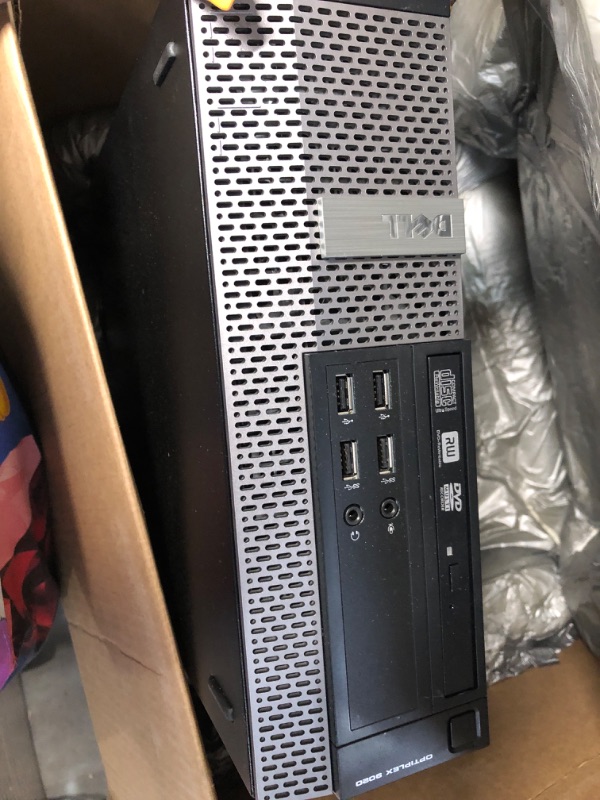 Photo 2 of Dell Optiplex 9020 Small Form Factor Desktop with Intel Core i7-4770 Upto 3.9GHz, HD Graphics 4600 4K Support, 32GB RAM, 1TB SSD, DisplayPort, HDMI, Wi-Fi, Bluetooth - Windows 10 Pro (Renewed) Intel Core i7-4770 | No Optical