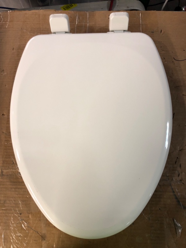 Photo 2 of [Brand New] MAYFAIR 1843SLOW 000 Lannon Toilet Seat - ELONGATED, White White 1 Pack