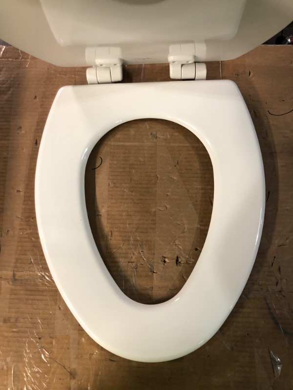 Photo 3 of [Brand New] MAYFAIR 1843SLOW 000 Lannon Toilet Seat - ELONGATED, White White 1 Pack