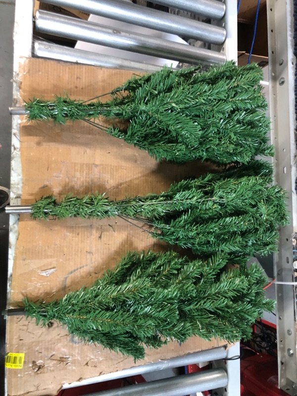 Photo 3 of [Like New] Christmas Tree 5ft - Mupera Artificial Christmas Tree - 5 FT