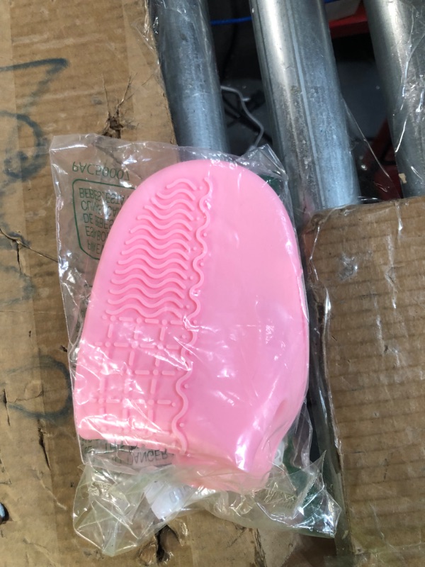 Photo 2 of [New] CHUHUAYUAN Waterproof Silicone Shoe Covers (1 Pair) Pink -  Medium