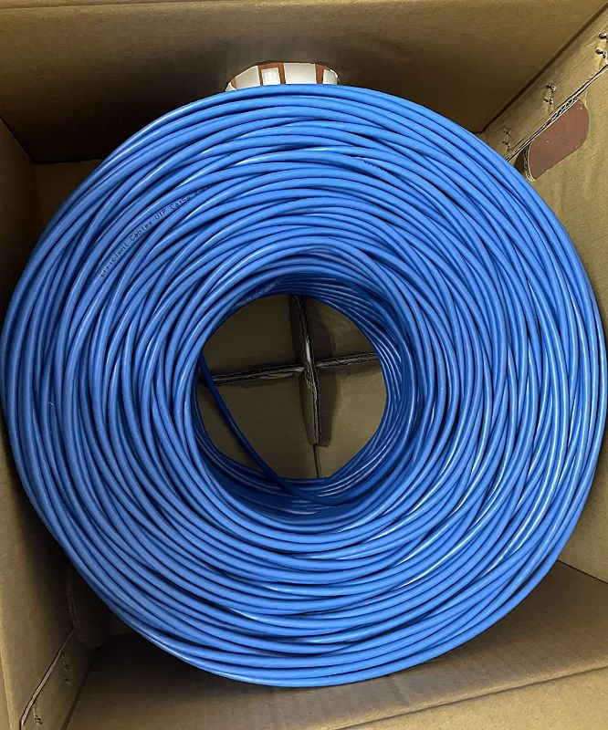 Photo 1 of Efficient Cables CAT5E Plenum 1000FT Solid 350MHZ 24AWG UTP Bulk Blue CMP Network LAN Cable
